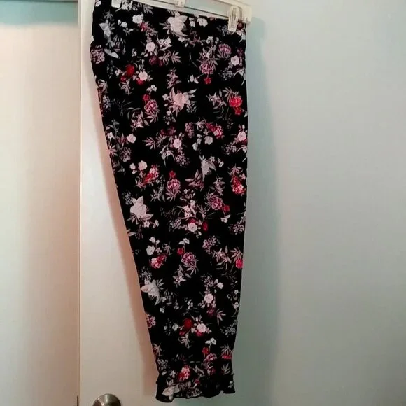 👖🌸💐LANE BRYANT Allie Ruffle Hem Floral Ankle Pants | Size 14 - Picture 5 of 10
